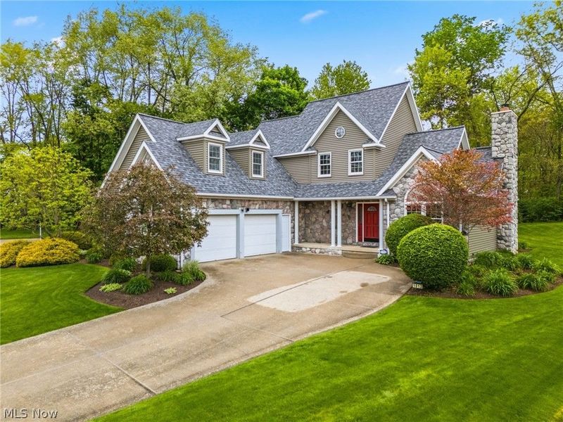 1012 Cloverdale Circle NE, Massillon, OH 44646 Photo 1