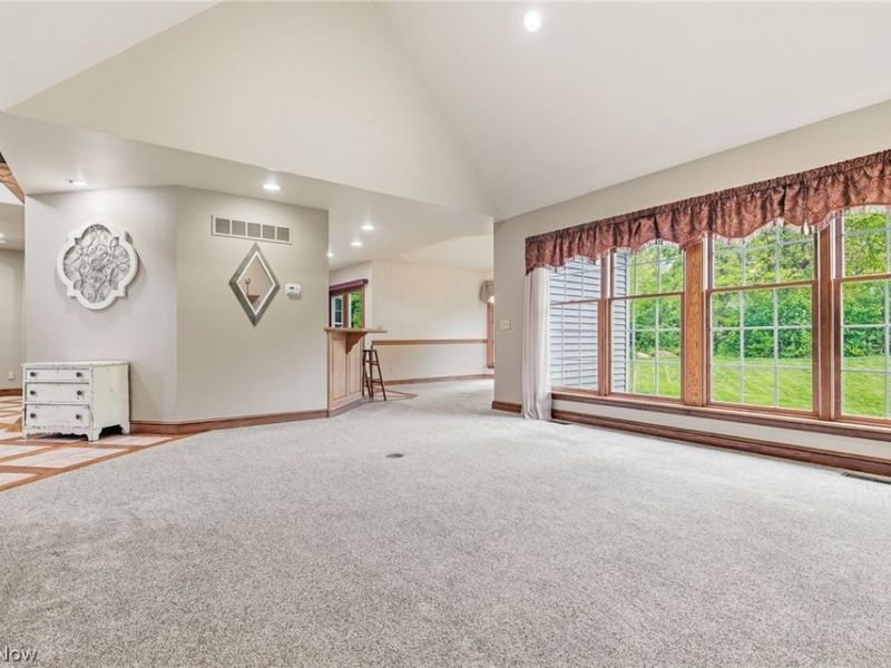 1012 Cloverdale Circle NE, Massillon, OH 44646 Photo 11