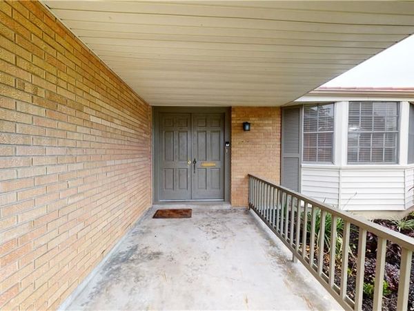 2012 AIRLINE PARK Boulevard , Metairie, LA 70003