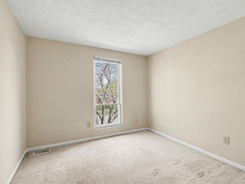 8081 Hetz Drive, Sycamore Township, OH 45242 Photo 12