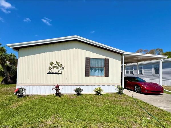 573 Cape Florida LN , NAPLES, FL 34104