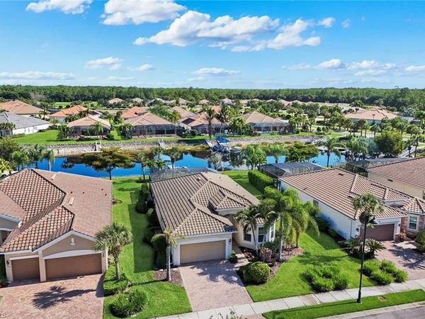 9179 Flint CT, NAPLES, FL 34120