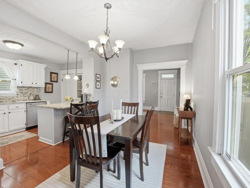 577 Bradley Street, Columbus, OH 43201 Photo 6