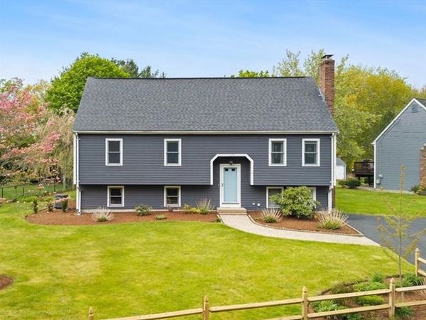 179 Dean St, Mansfield, MA 02048