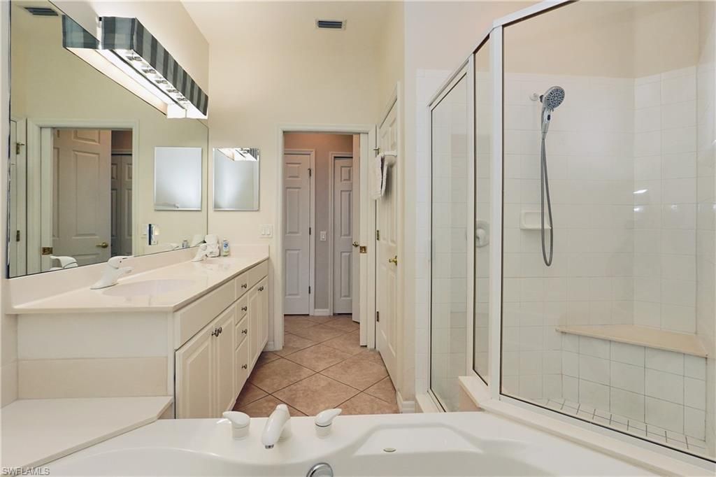 10015 Sky View Way, Unit 1605, Fort Myers, FL 33913 Photo