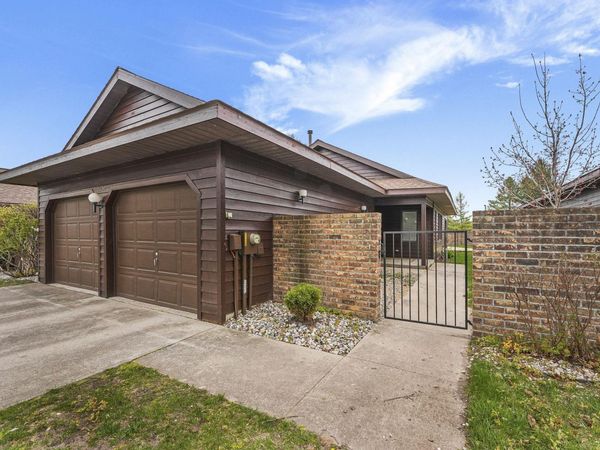 2130 Hammond Place E, Unit 82, Traverse City, MI 49686
