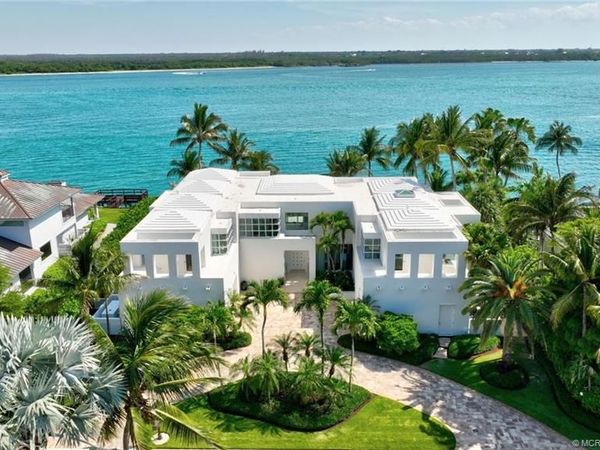 7034 SE Harbor Circle, Stuart, FL 34996