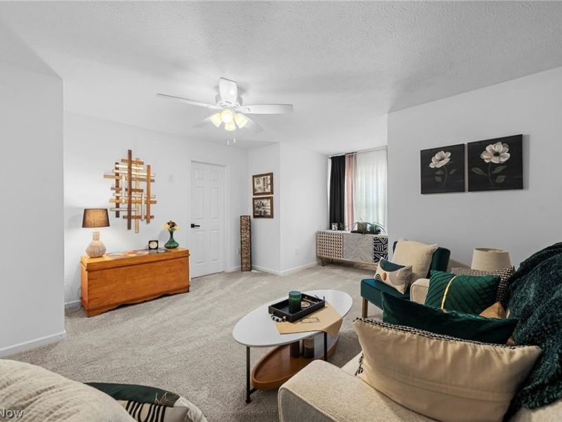1975 Stansberry Circle, Akron, OH 44313 Photo 38