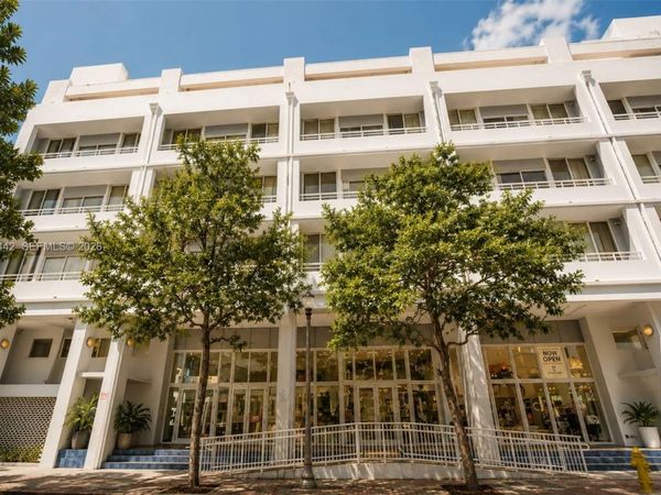 3250 Grand Ave, Unit 307, Miami, FL 33133