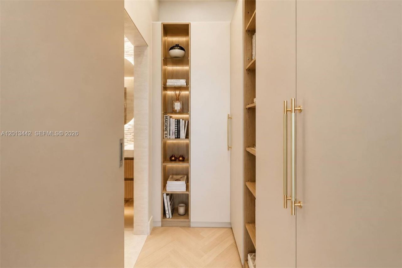 3250 Grand Ave, Unit 307, Miami, FL 33133 Photo