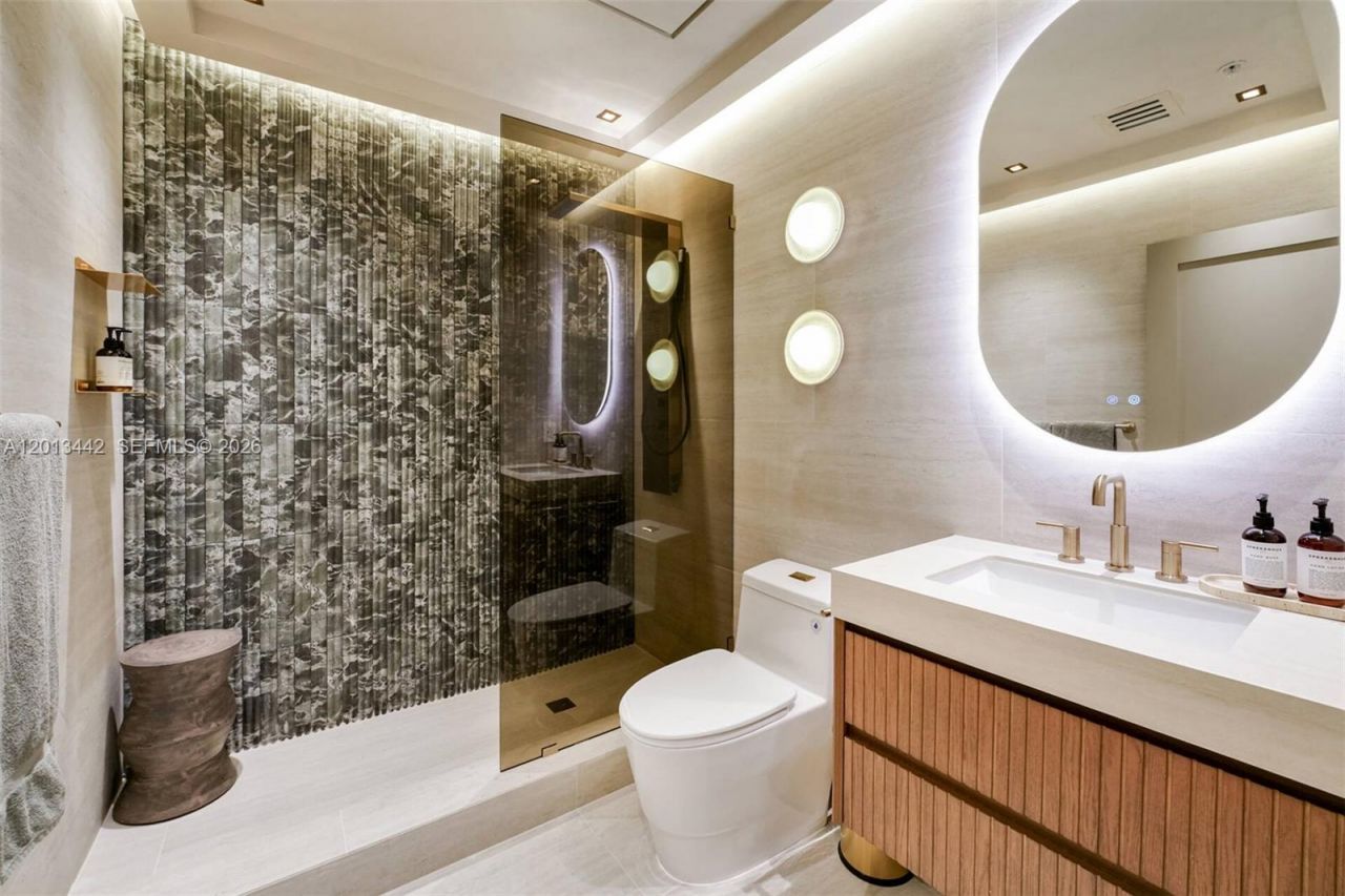 3250 Grand Ave, Unit 307, Miami, FL 33133 Photo