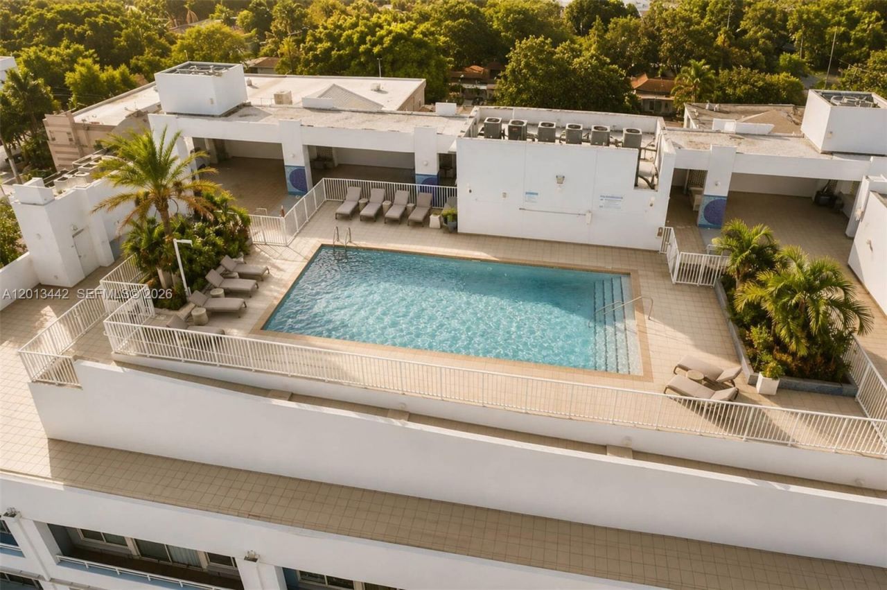 3250 Grand Ave, Unit 307, Miami, FL 33133 Photo