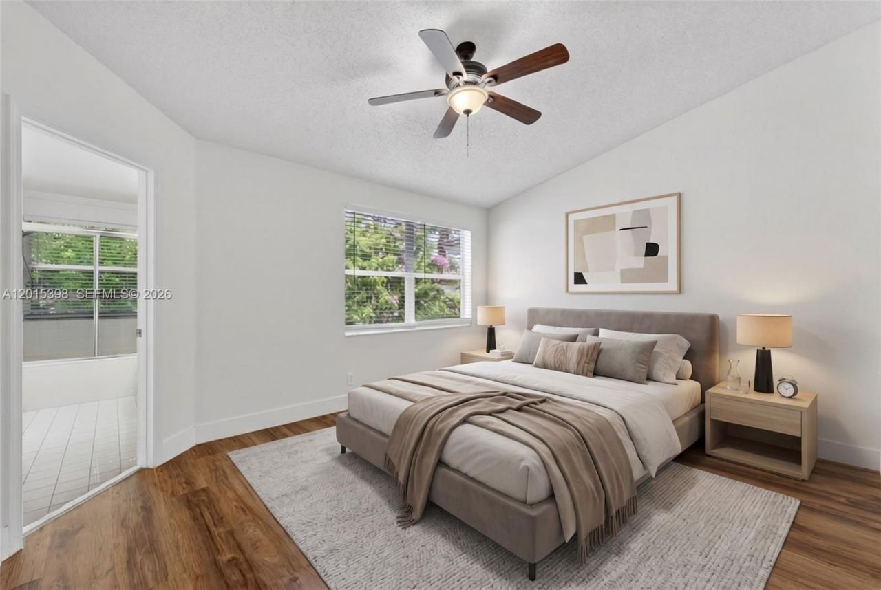 16889 SW 1st Mnr , Pembroke Pines, FL 33027 Photo