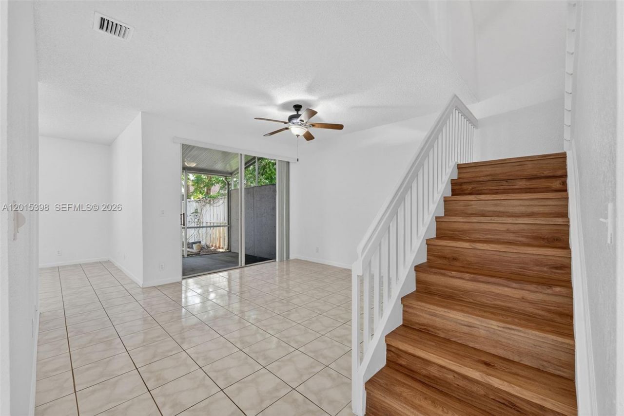 16889 SW 1st Mnr , Pembroke Pines, FL 33027 Photo