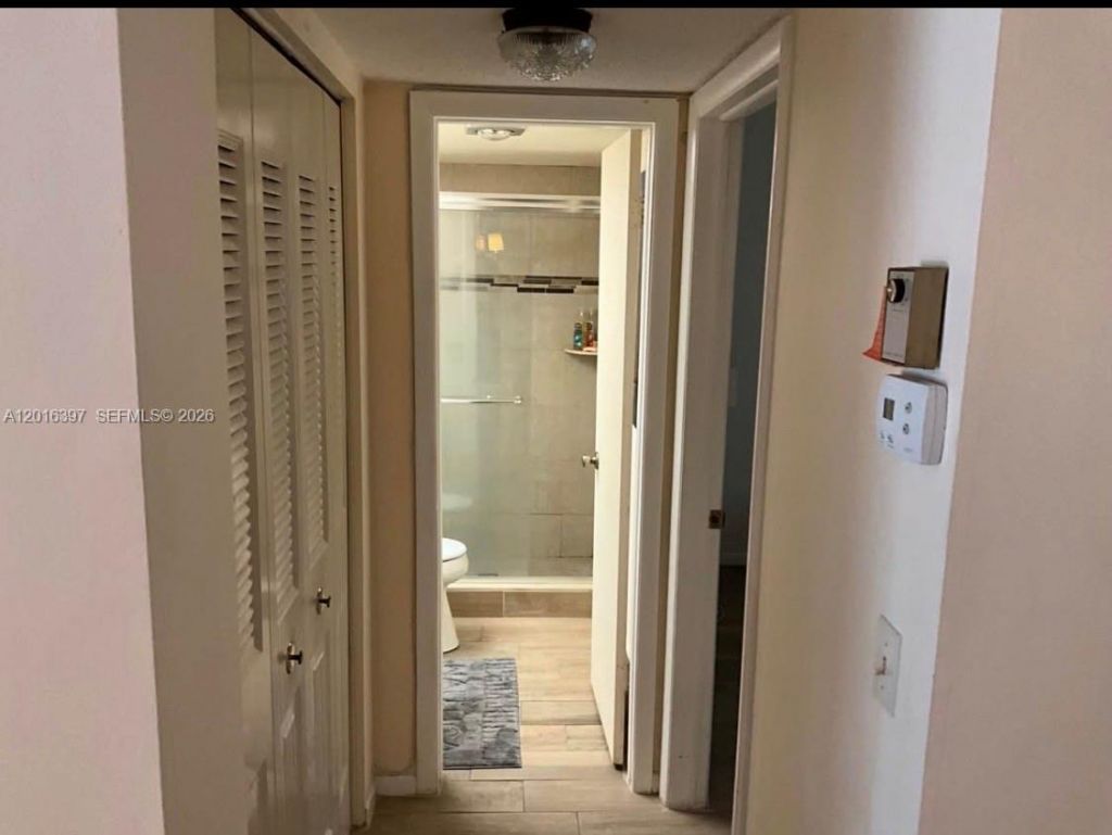 151 Berkley Rd, Unit 303, Hollywood, FL 33024 Photo