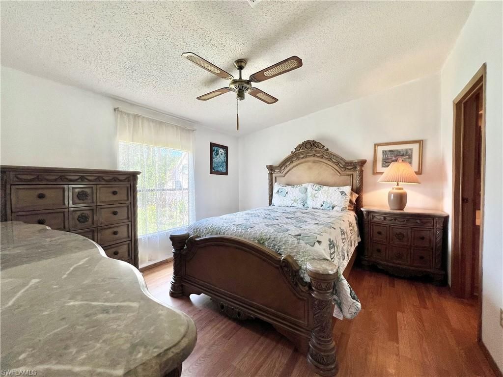 573 Cape Florida Ln, Naples, FL 34104 Photo