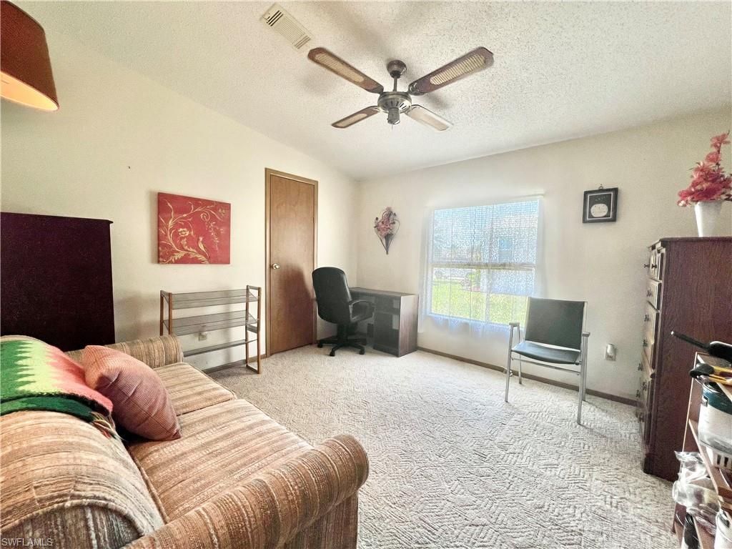 573 Cape Florida Ln, Naples, FL 34104 Photo