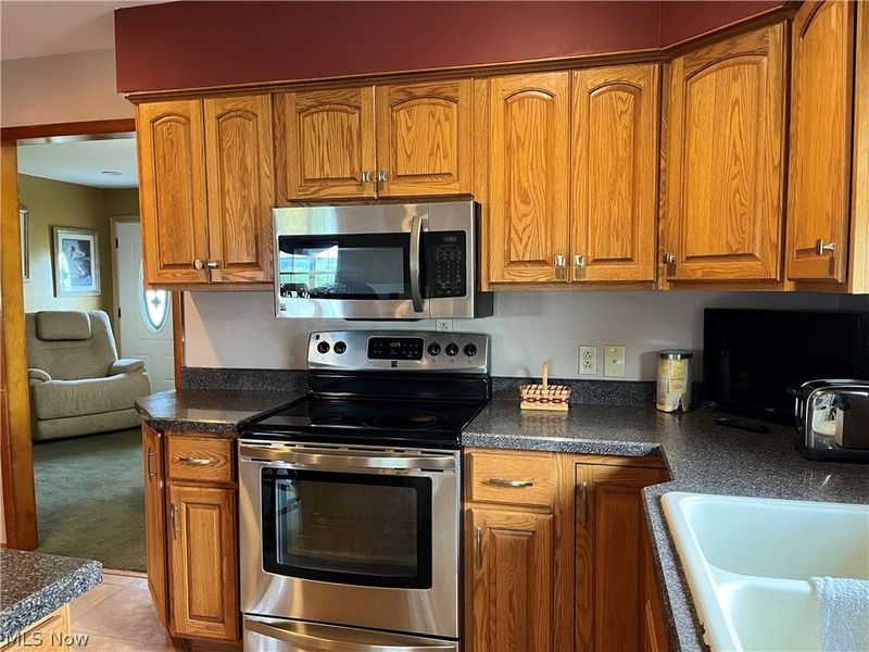 54837 High Ridge Road , Bellaire, OH 43906 Photo 10
