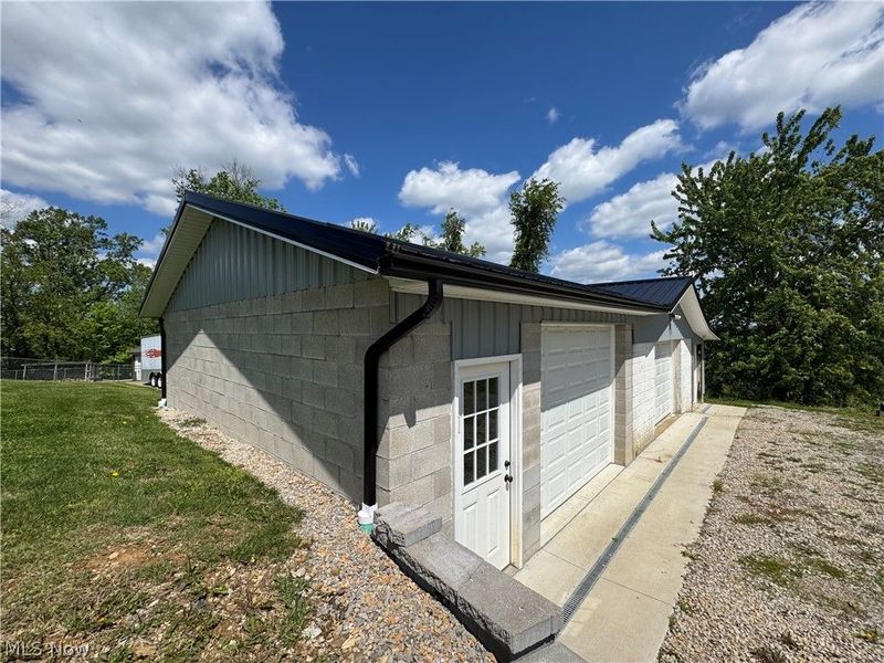 54837 High Ridge Road , Bellaire, OH 43906 Photo 5
