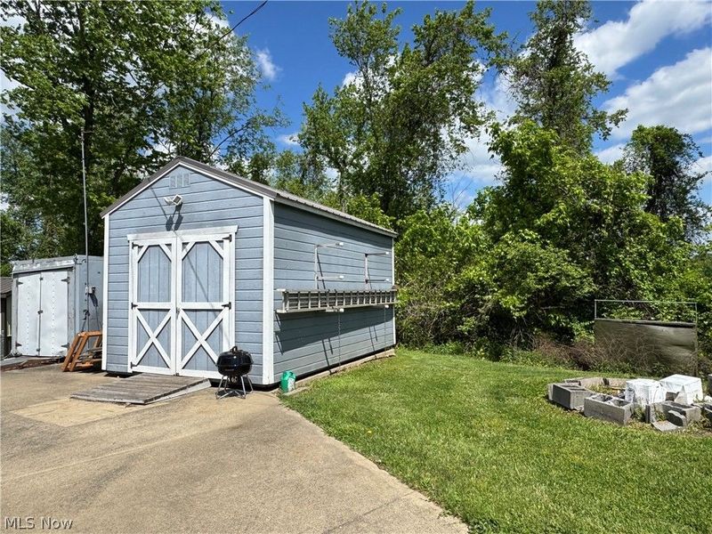 54837 High Ridge Road , Bellaire, OH 43906 Photo 6