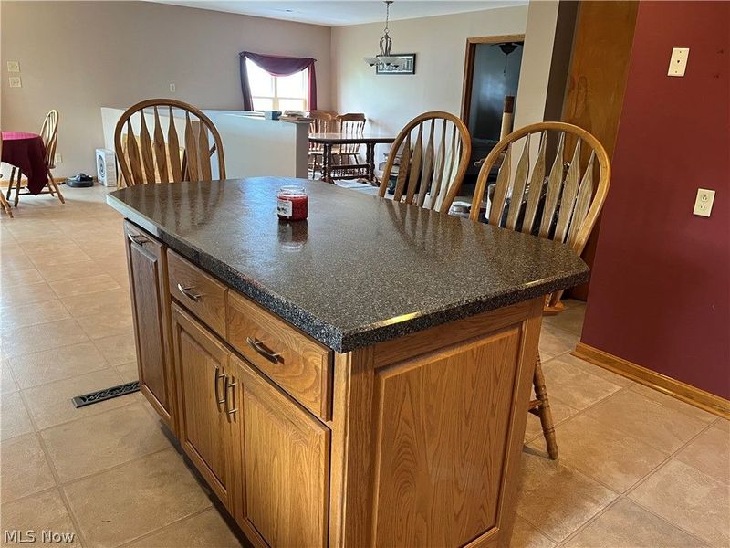 54837 High Ridge Road , Bellaire, OH 43906 Photo 8