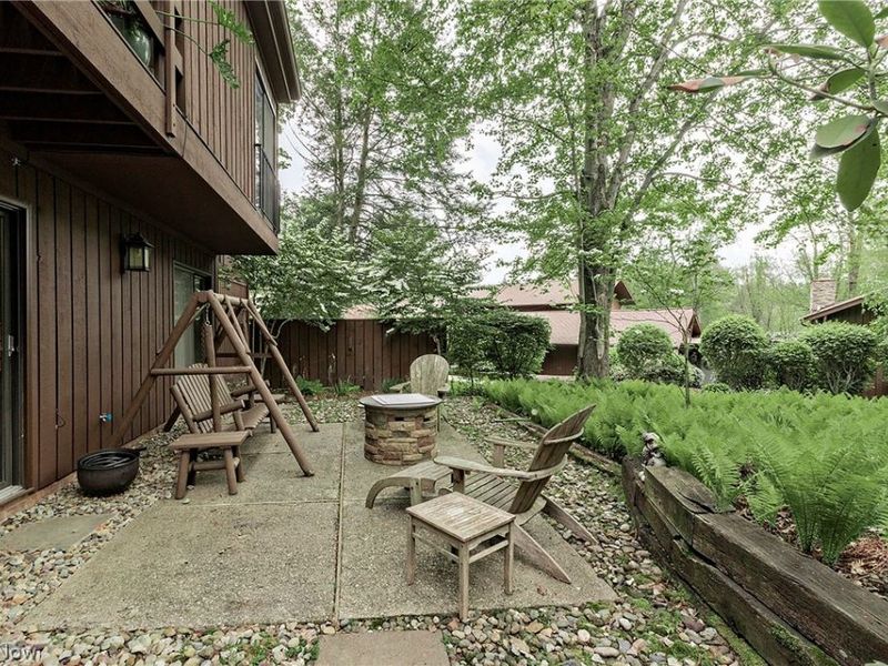 1936 Hemlock Drive , Kent, OH 44240 Photo 4