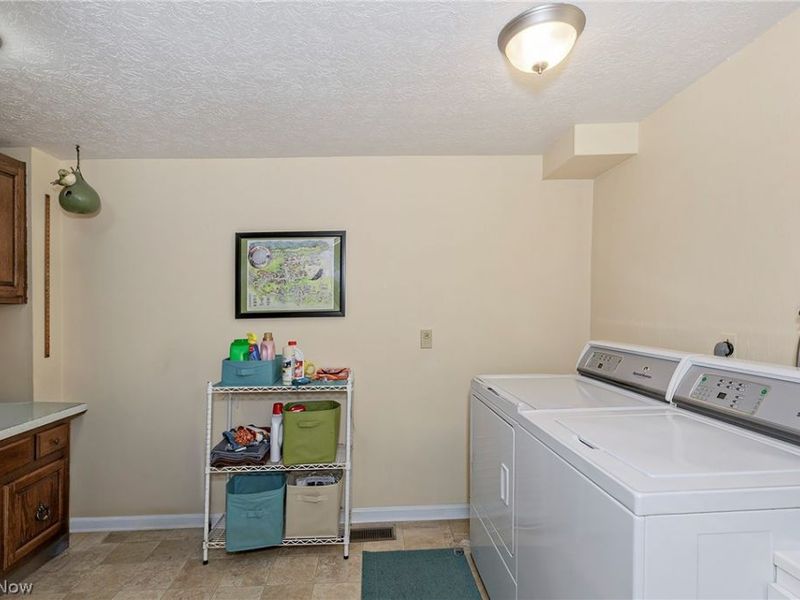 1936 Hemlock Drive , Kent, OH 44240 Photo 48