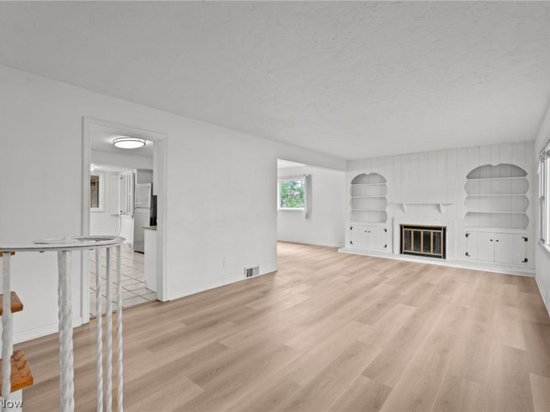 21204 Halworth Road, Beachwood, OH 44122 Photo 3