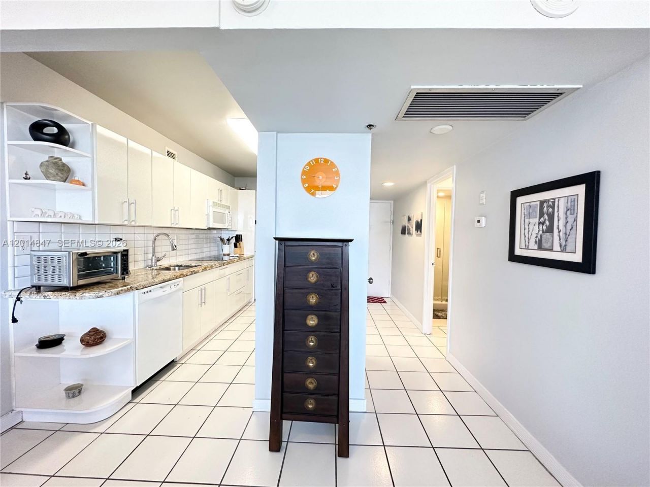 100 Lincoln Rd , Unit 1012, Miami Beach, FL 33139 Photo