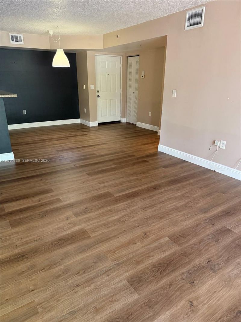 2113 Renaissance Blvd , Unit 203, Miramar, FL 33025 Photo