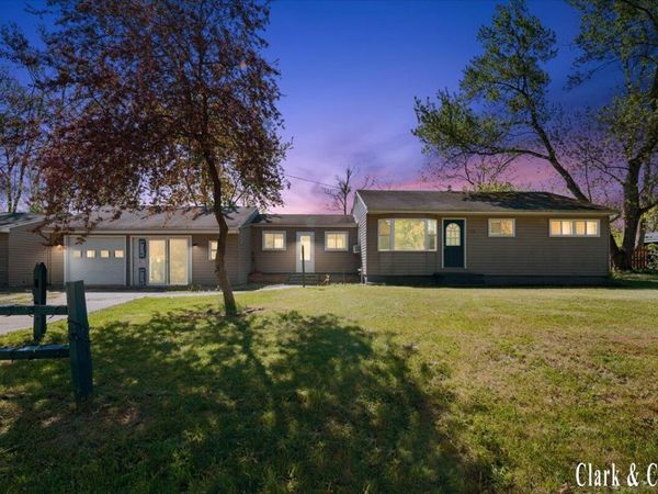 146 S Carleton Drive, Battle Creek, MI 49017