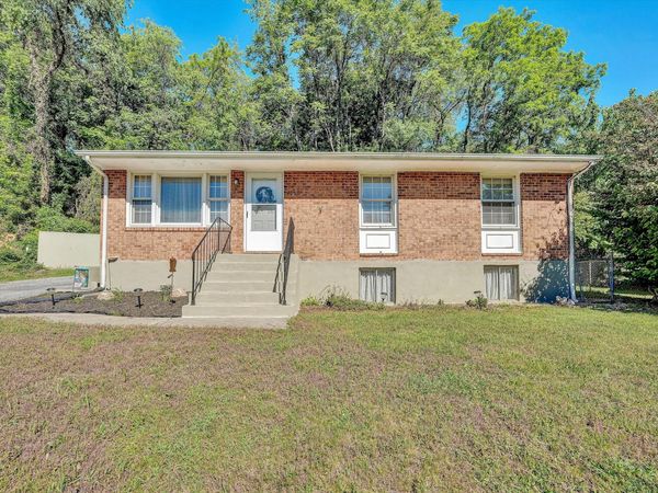 4656 Trevino CIR NE, Roanoke, VA 24019