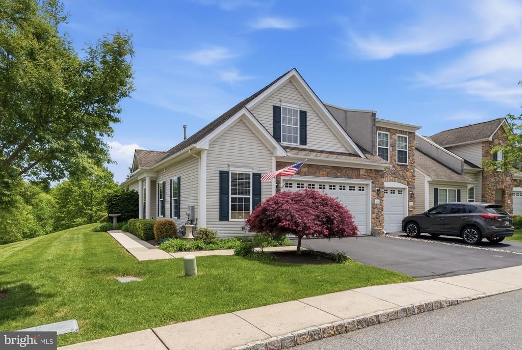 1656 Parkview Court, Garnet Valley, PA 19060 Main Photo
