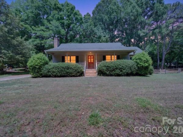 7615 Alexander Road , Charlotte, NC 28270