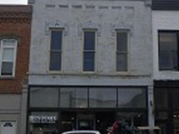 24 Plymouth St SW, LeMars, IA 51031
