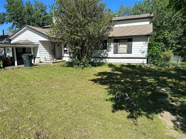 202 N Moore Street , Claremore, OK 74017