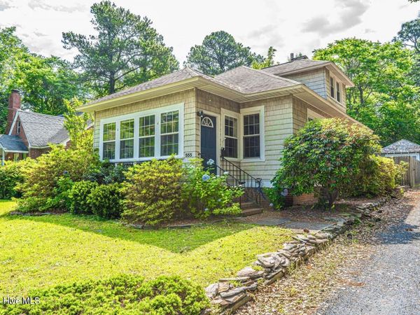 555 N May Street, Southern Pines, NC 28387