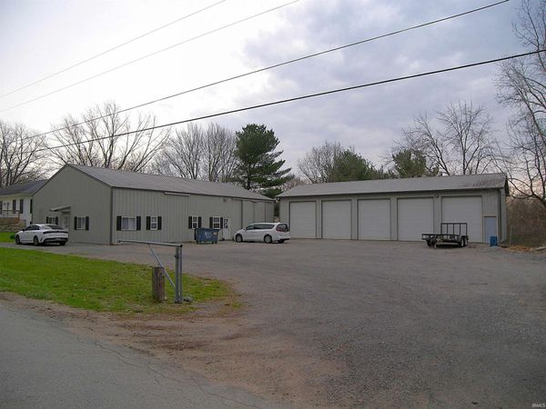 1057 E 350 N, Warsaw, IN 46582