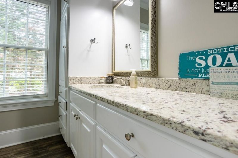 305 Redbay Road  Photo 20