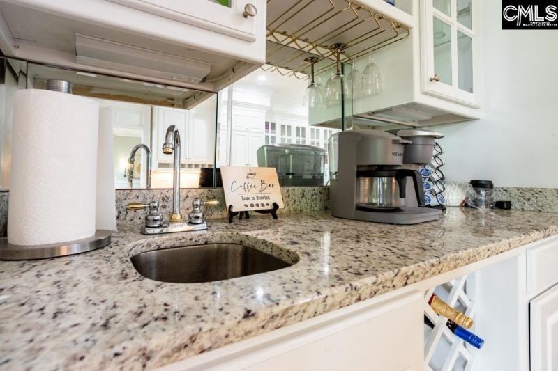 305 Redbay Road  Photo 38