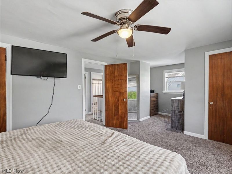604 S Firestone Boulevard , Akron, OH 44301 Photo 19