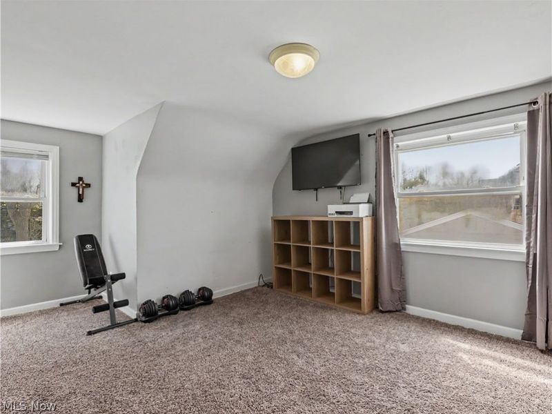 604 S Firestone Boulevard , Akron, OH 44301 Photo 20