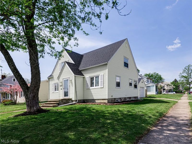 604 S Firestone Boulevard , Akron, OH 44301 Photo 24