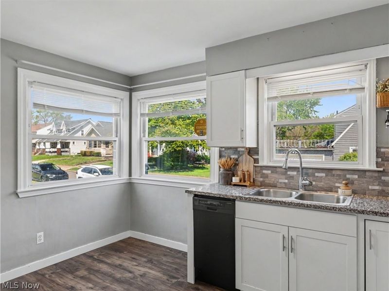 604 S Firestone Boulevard , Akron, OH 44301 Photo 8