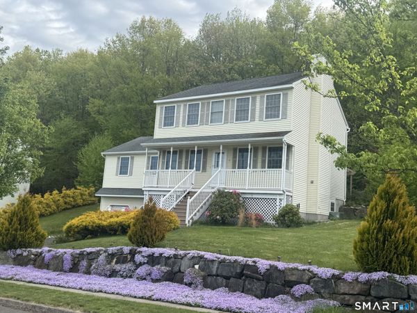 32 Tyler Hill, Naugatuck, CT 06770