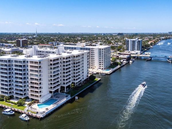 3100 NE 48th St, Unit 318, Fort Lauderdale, FL 33308