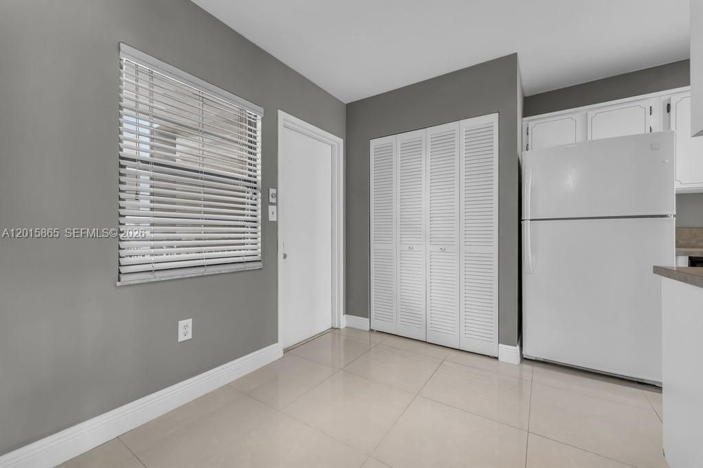 3100 NE 48th St, Unit 318, Fort Lauderdale, FL 33308 Photo