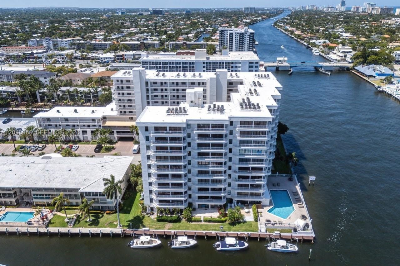 3100 NE 48th St, Unit 318, Fort Lauderdale, FL 33308 Photo