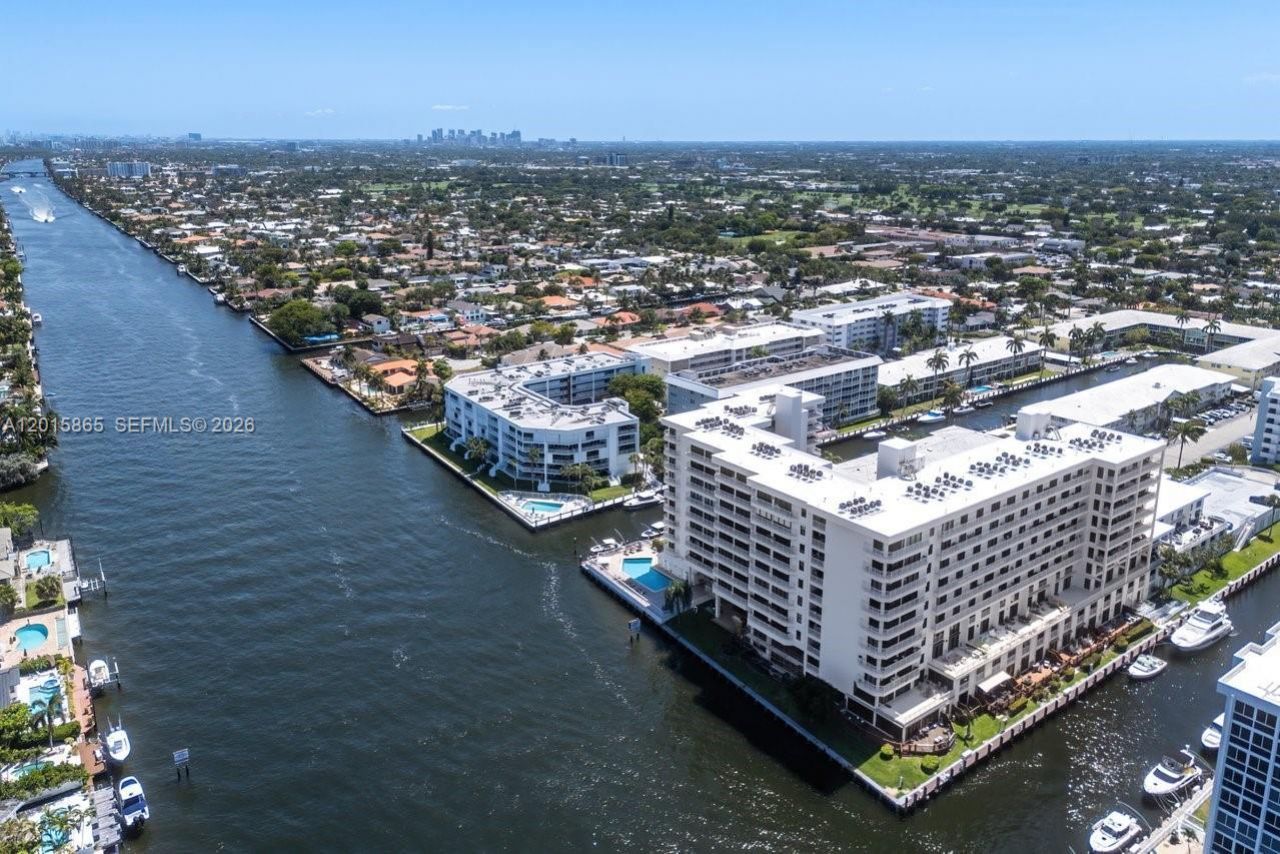 3100 NE 48th St, Unit 318, Fort Lauderdale, FL 33308 Photo