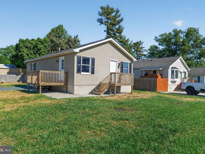 13218 Rivervan Avenue, Middle River, MD 21220 Main Photo